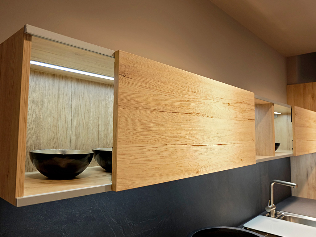 Interior Cabinet Lighting with SlimEdge™